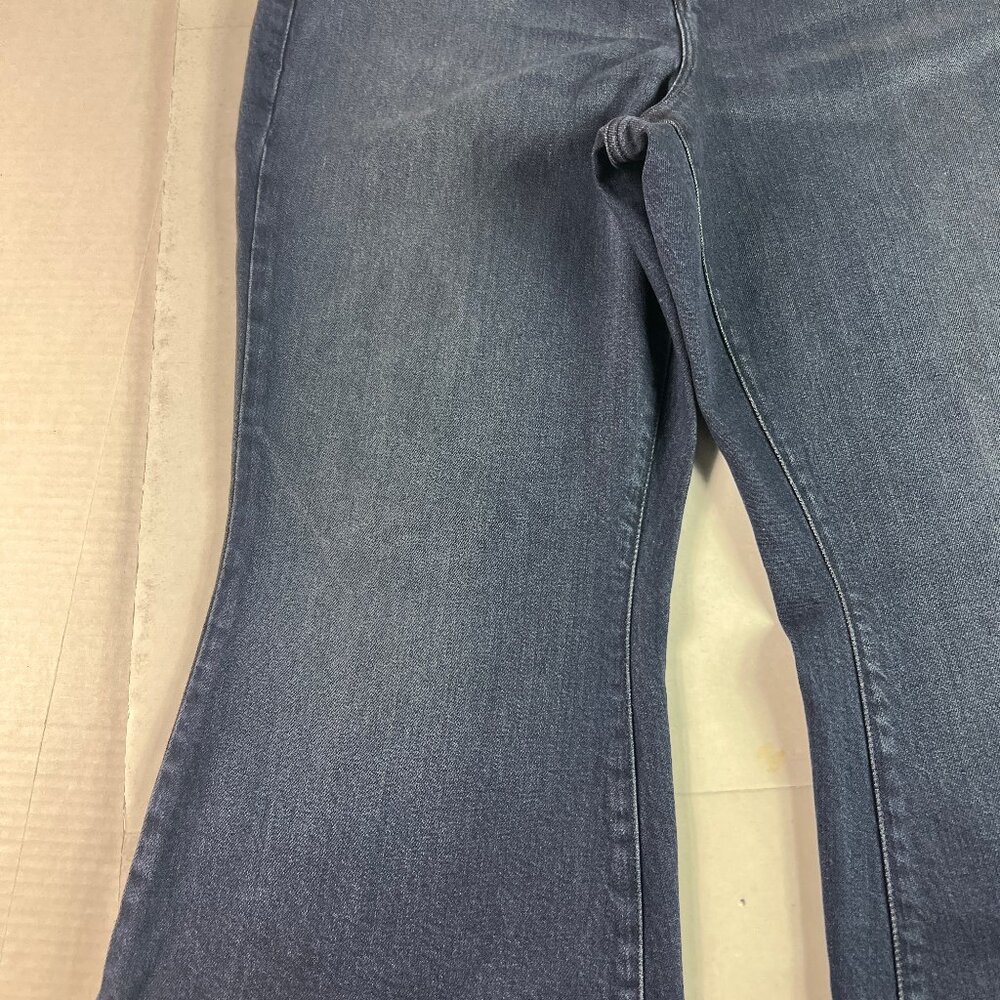 Good American Jean Women 38x33* Good Legs Flare High Rise Dark Blue Denim Tag 18 - Picture 4 of 16